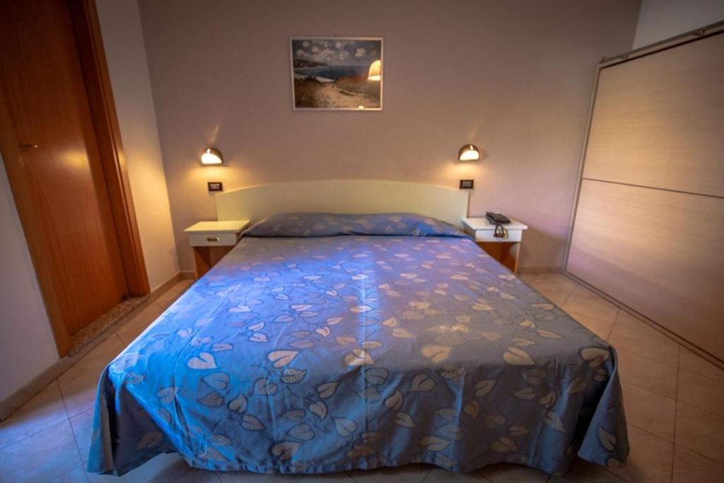Hotel Susy Ривадзурра Экстерьер фото